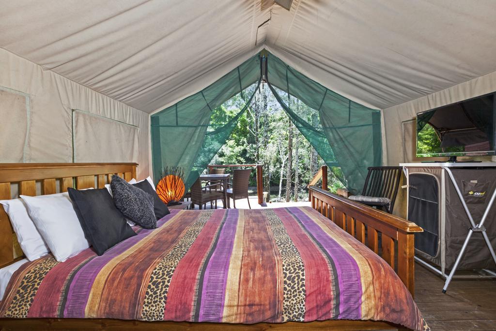 Seven Mile Beach Holiday Park Gerroa Room photo